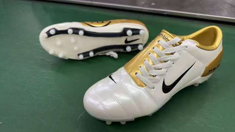 Nike Soccer Shoes-198